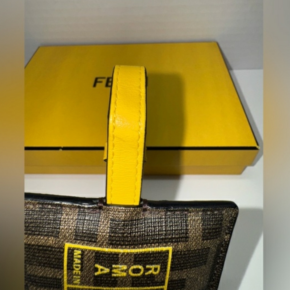 💖100% Authentic FENDI Luggage Tag, Special Limited Edition FENDI Bag Tag - Picture 8 of 12